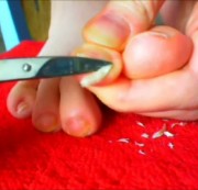 SunsetBitch - *Fussnägel-schneiden*