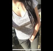 Sweet-girl-Lauren – Hält Pipi nach einer GANZEN Flasche!