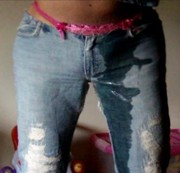 TVSEXYGABRIELA - PISSE IN MEINE JEANS..