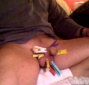 TonyFrie - geklammert und dildo im arsch