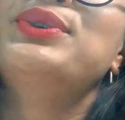 VictoriaSteele – Sexy Rauchen und lecken meine zarten Finger !!