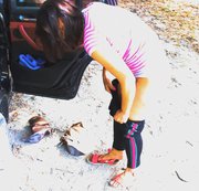 VictoriaSteele – Wechsle mein Outfit im Wald! Willst du mich hart im Doggystyle ficken?