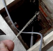 WixFlix – Auf der Baustell schnell in den Schacht pisst!
