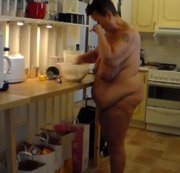 WorldOfJen – Jen is Baking Nude