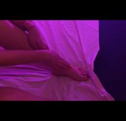 YoungEvelyn – Cremespaß "Wie gefallen Dir meine Füsse"?