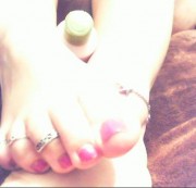 Zimtkeks - meine Füsse eingecremt ;)