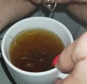 _SweetButPsycho_ - der Tee wird frisch zubereitet