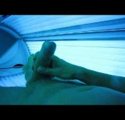 alfiboy65 – Mich überkam es auf der Sonnenbank