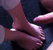 anonymus0210 - Uff de Füße ^^