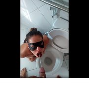 april-bigass - POV, DRINKING PISS, DEEP THROAT,SPLIT,SLAP FACE, FUCK PUSSY AND SUCK TOILET