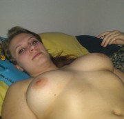 bi-babe12 - schön eingeölt