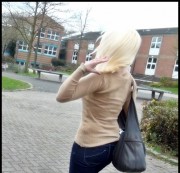 blondehexe - Auf dem Schulhof