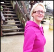 blondehexe - Öffentlicher Fick ohne Gummi im Zoo ;-)