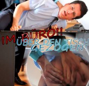 chrisxxxcollege - Im BÜRO hinterfotzig über den Tisch gezogen!