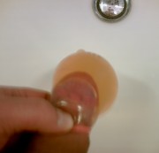 dani5566 - Condom pissen und aussaufen