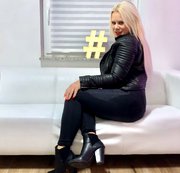 devil-sophie – Eingenässt in die bereits vollgepisste Jeans