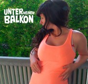 devote-schlampe - Unter meinem Balkon