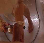 drecks-schlampe - afterPARTY dusche
