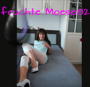 feuchteMoese82 - Trageclip Schlampen Tussi Outfit High Heels Nylons