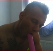 fitboy88 - ... geilen Dildo im Mund, der war lecker! ;)