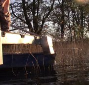 freakart – im Bogen ins Wasser gepisst