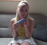 funnyteengirl - Beim Eis Essen ans Blasen gedacht..