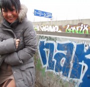 geil poppen – Titten zeigen an der Autobahnseite…..