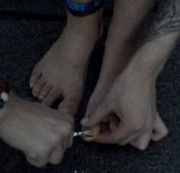 geile-bella - Fussnägel schneiden (wunschvideo)