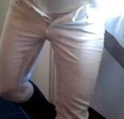glamoure-zicke - dringendes Ns in enge weisse strechhose....