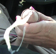 healthymale - CumShot im Auto