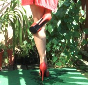 heelqueen - mein rotes kleid gibt es noch,,,:-)