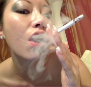 herrinPussyCat - Harte Erziehung...bei Zigarettenqualm, Asche und Spucke