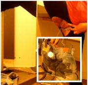 herrinsamira - Pissen in der Wickelumkleide  (public)