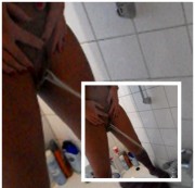 herrinsamira - Pissstrahl is back (indoor)