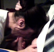 hotcoupke1984 - Während dem arbeiten am PC von meiner Kleinen mit Blowjob überrascht!!