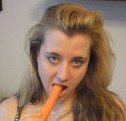 kleinebiene89 - Extrem hart gefickt! Extrem harter Orgasmus!