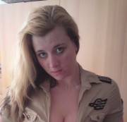 kleinebiene89 – Strip-Video…Cpt. Biene….