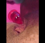kleinebiene89 – pussy und anal spiele