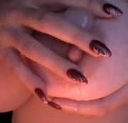 lycra22 - Eiswürfel an meinen Nippeln !!!