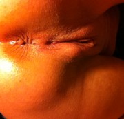 makesgood - wein leer flasche missbraucht