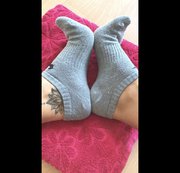 maleax – Sportschuhe und Socken