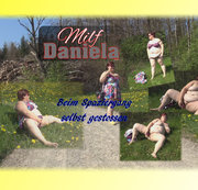 milf_daniela – Beim Spazieren selbst gestossen