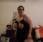 nancy35 - mit abgebundenen titten xxllatte verwöhnt mit blowjob