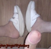 nylonjunge - Was ist in der Tüte ???