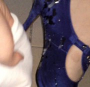 nylonjunge - Blaue Schuhe säubern