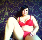 sexymanuela - Striptease auf dem Tisch