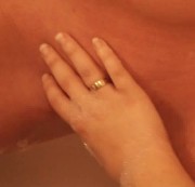 sweet-curly - Meine Freundin und ich in der Wanne
