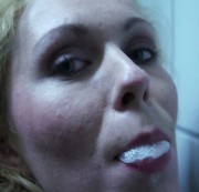 sweet-curly - Autobahnklo-Fick & Blasen & Creampie .... Teil2