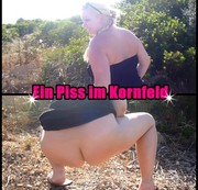 sweet-mandy69 – Ein Piss im Kornfeld