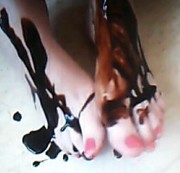 sweetyhotbaby87 - Meine Füße machen ein Schokobad